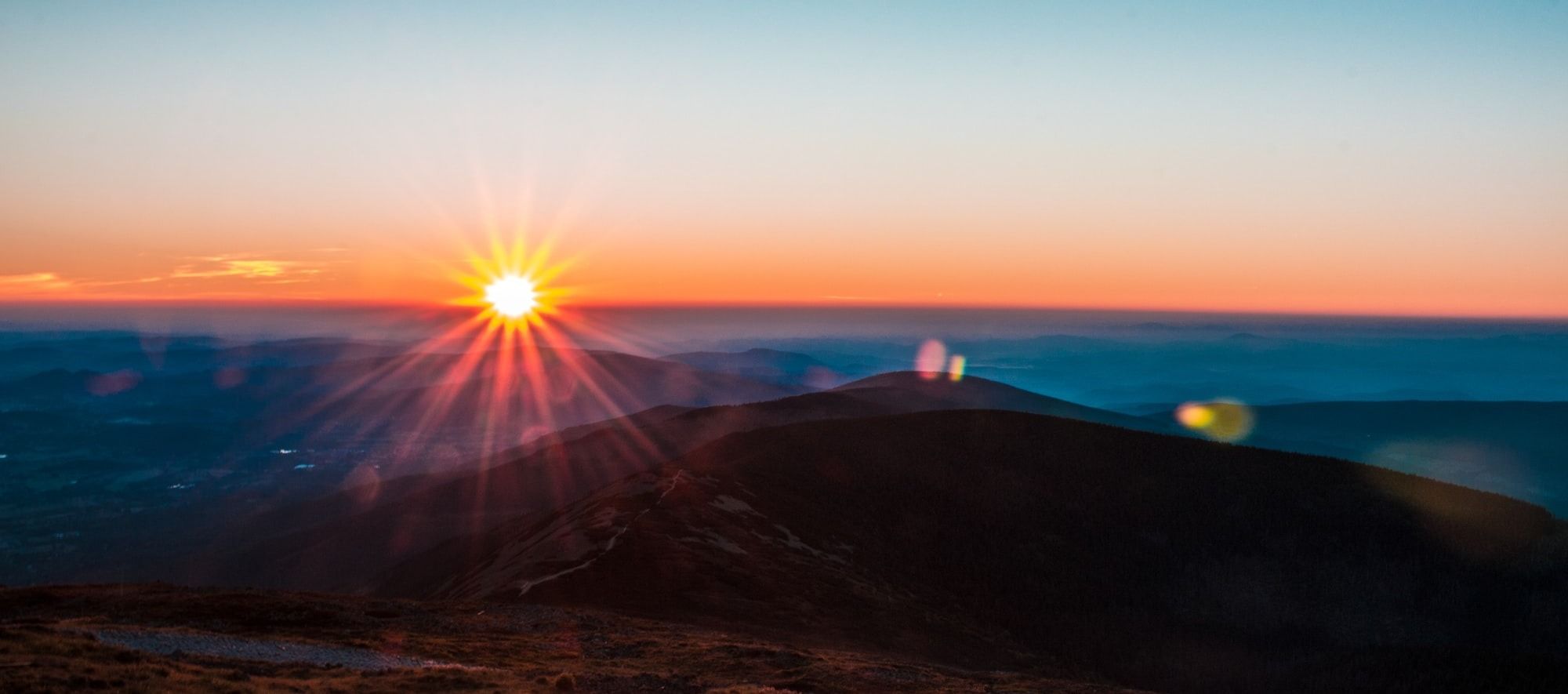 UA Signs Off, GA4 Takes the Spotlight: Navigating Your Analytics Transition